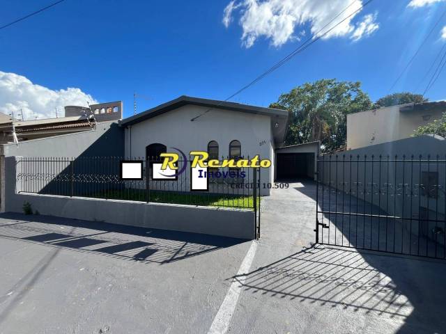 #6949 - Casa para Venda em Arapongas - PR - 1