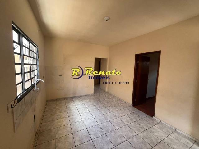 #6966 - Casa para Locação em Arapongas - PR - 2