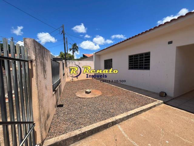 #6966 - Casa para Locação em Arapongas - PR - 1