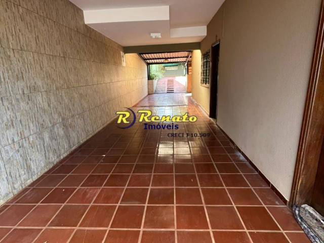 #6982 - Sobrado para Venda em Arapongas - PR - 2