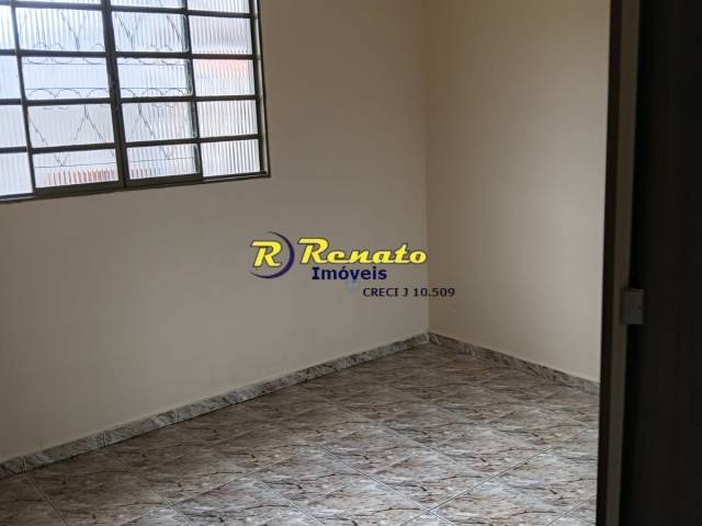 #7000 - Casa para Venda em Arapongas - PR - 2