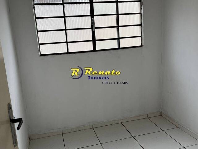 #7015 - Casa para Locação em Arapongas - PR - 2