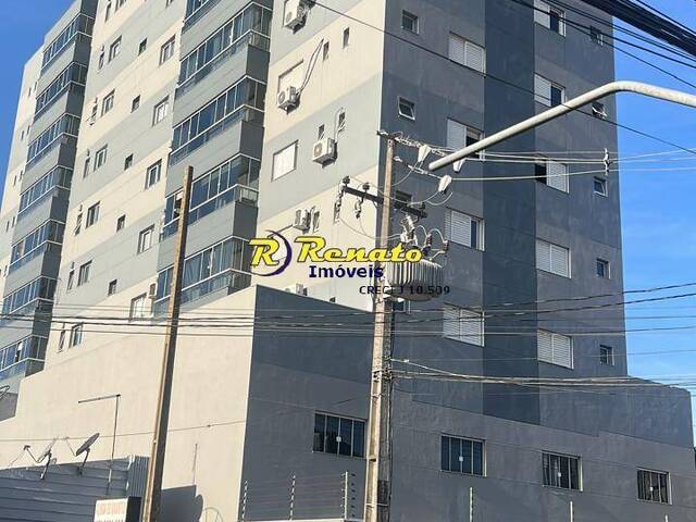 #7016 - Apartamento para Venda em Arapongas - PR - 2