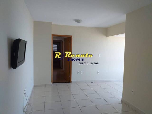 #7016 - Apartamento para Venda em Arapongas - PR - 3