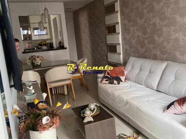 #7038 - Apartamento para Venda em Arapongas - PR - 3