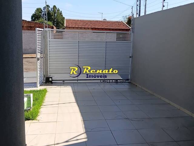 #7047 - Casa para Venda em Arapongas - PR - 2