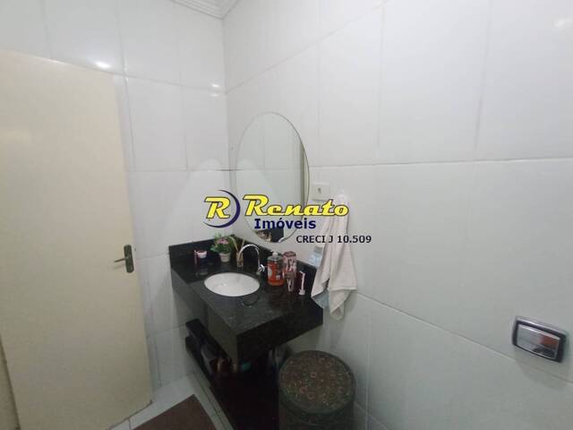 #7062 - Casa para Venda em Arapongas - PR - 2