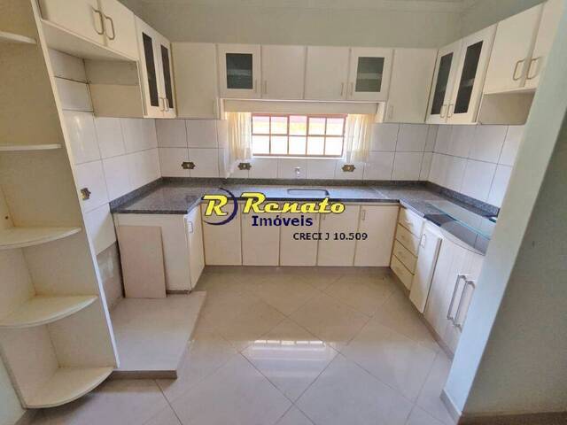 #7092 - Casa para Locação em Arapongas - PR - 3