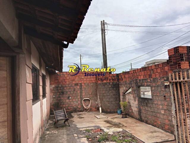 #7098 - Casa para Venda em Arapongas - PR - 1