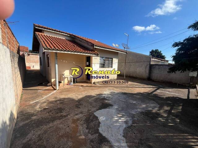 #7111 - Casa para Venda em Arapongas - PR - 2