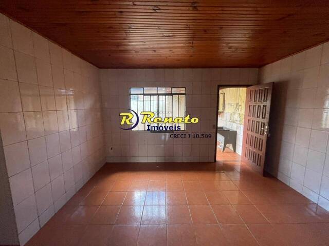 #7188 - Casa para Locação em Arapongas - PR - 3